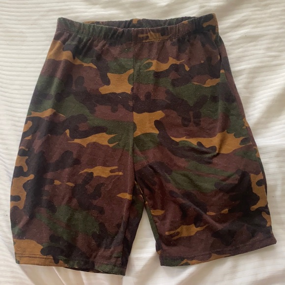 Camo biker shorts - Picture 1 of 1